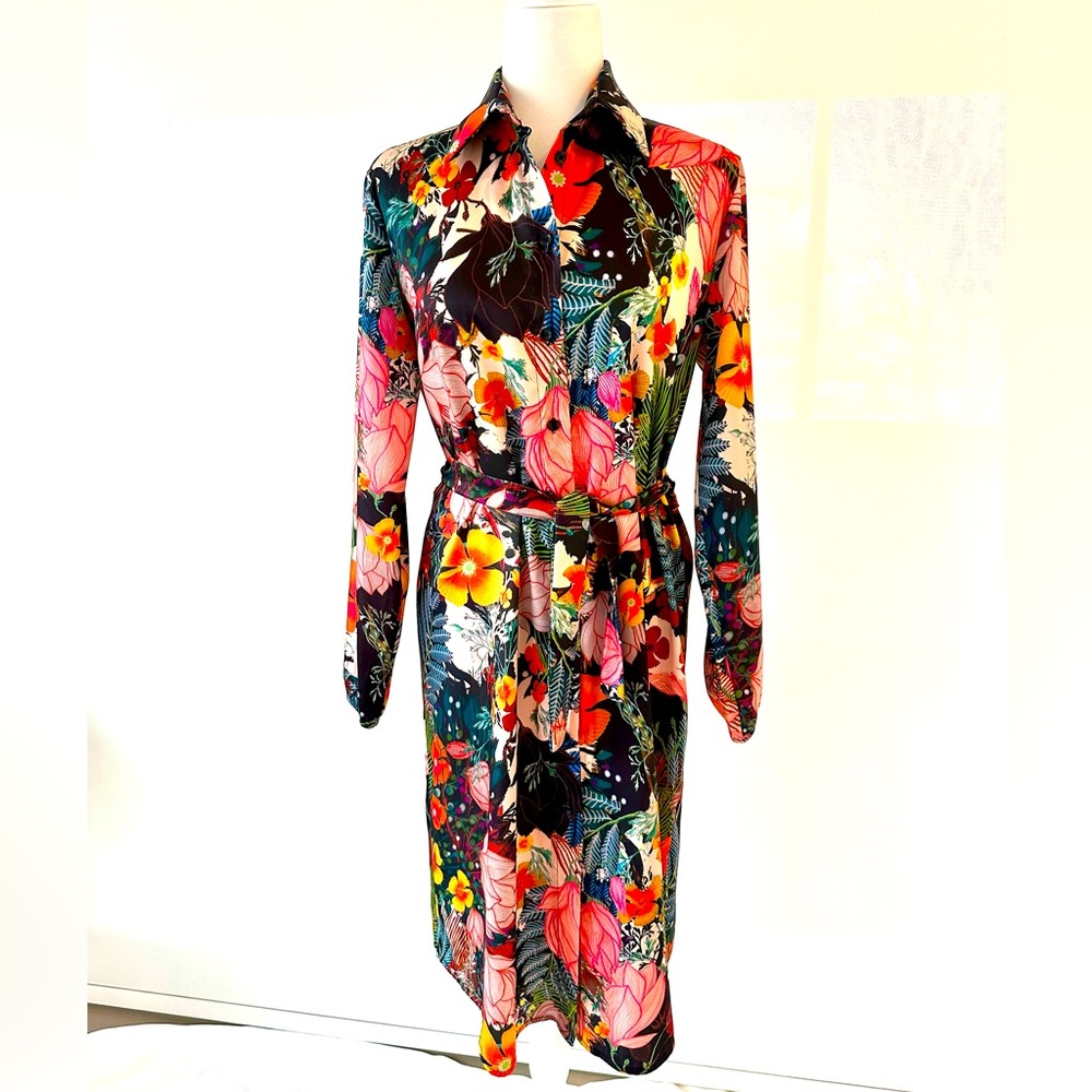 NWT dimora Italian Made Floral Button Up Dress
